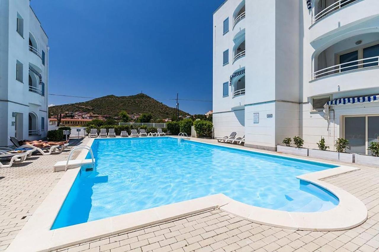 Le Residenze Blu Sardinia Aparthotel La Caletta Buitenkant foto
