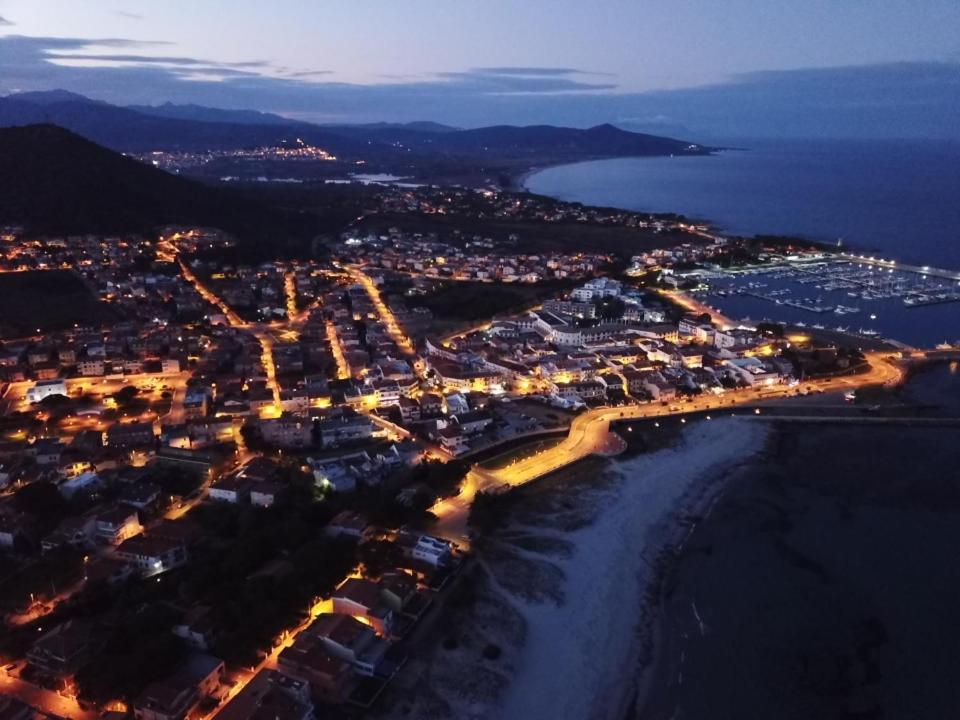 Le Residenze Blu Sardinia Aparthotel La Caletta Buitenkant foto