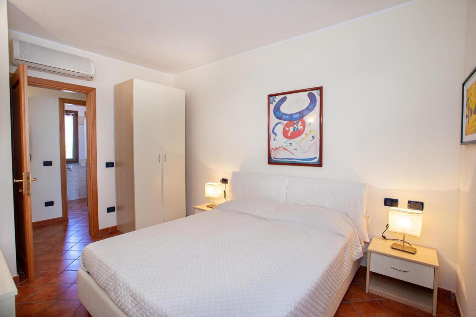 Le Residenze Blu Sardinia Aparthotel La Caletta Buitenkant foto