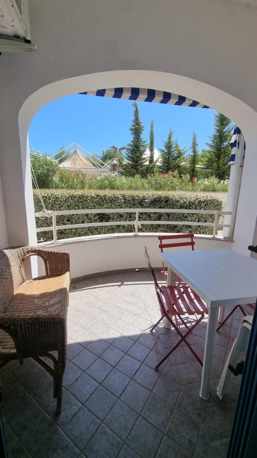 Le Residenze Blu Sardinia Aparthotel La Caletta Buitenkant foto