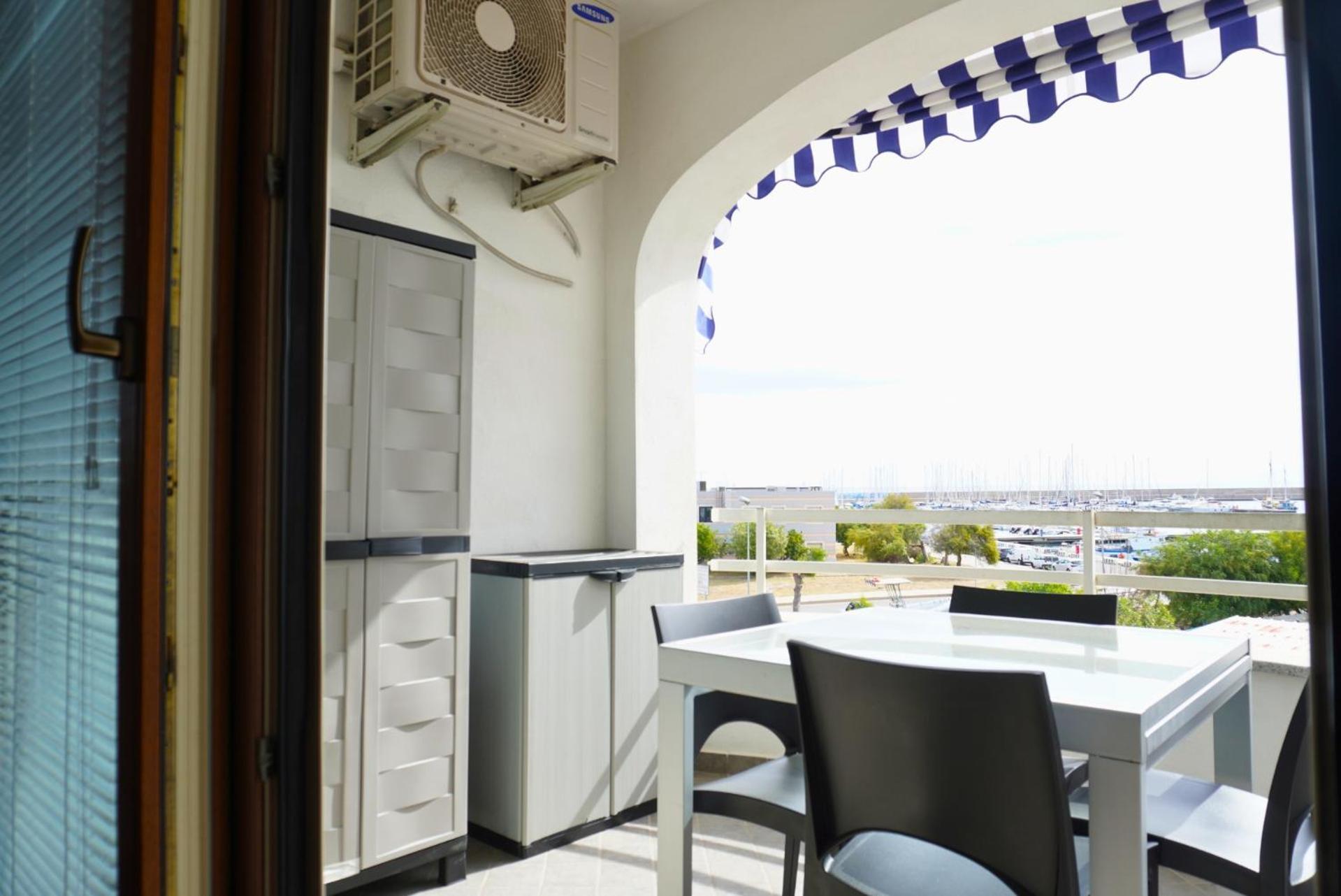 Le Residenze Blu Sardinia Aparthotel La Caletta Buitenkant foto